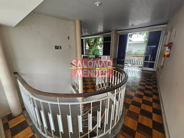 Prédio para alugar, no bairro Batista Campos em Belém