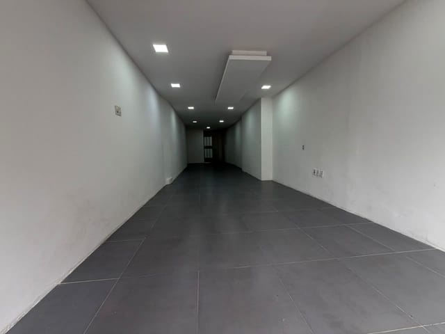 Prédio com 119m², à venda ou para alugar, no bairro Cruzeiro do Sul em Pelotas