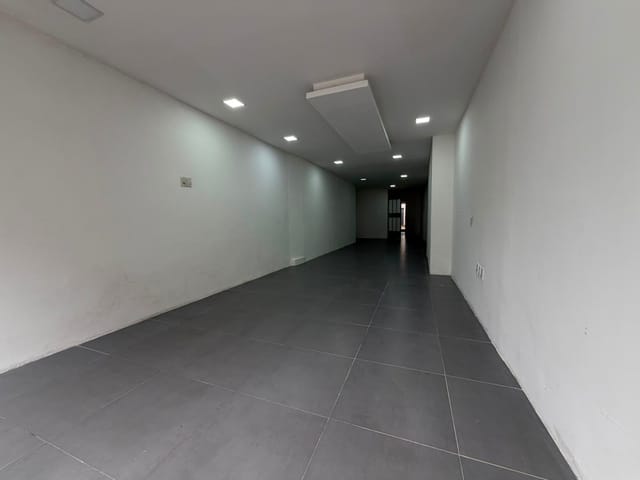Prédio com 119m², à venda ou para alugar, no bairro Cruzeiro do Sul em Pelotas