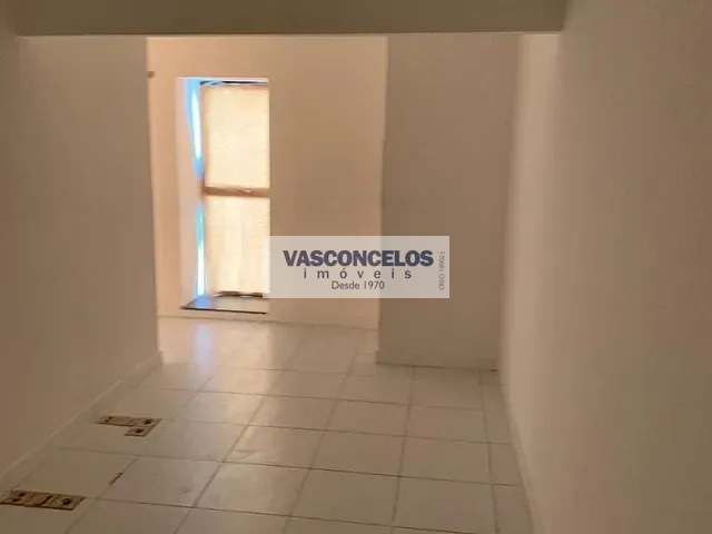 Prédio com 300m², à venda, no bairro Centro em São José dos Campos