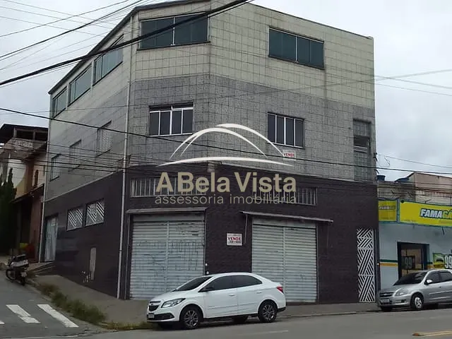 Prédio com 478m², à venda, no bairro km 18 em Osasco