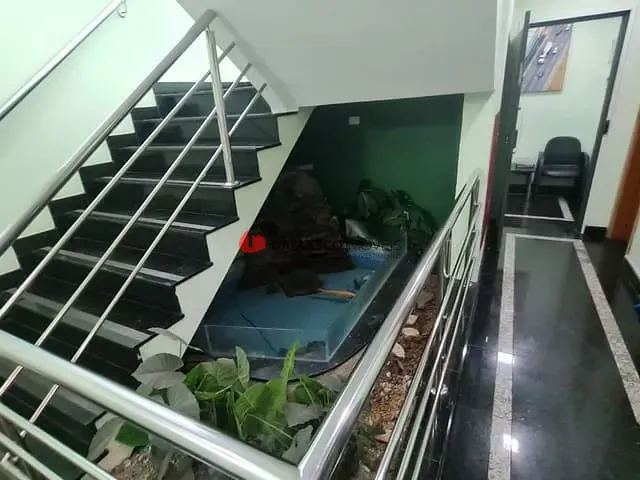 Prédio com 1700m², para alugar, no bairro Vila Califórnia em São Paulo