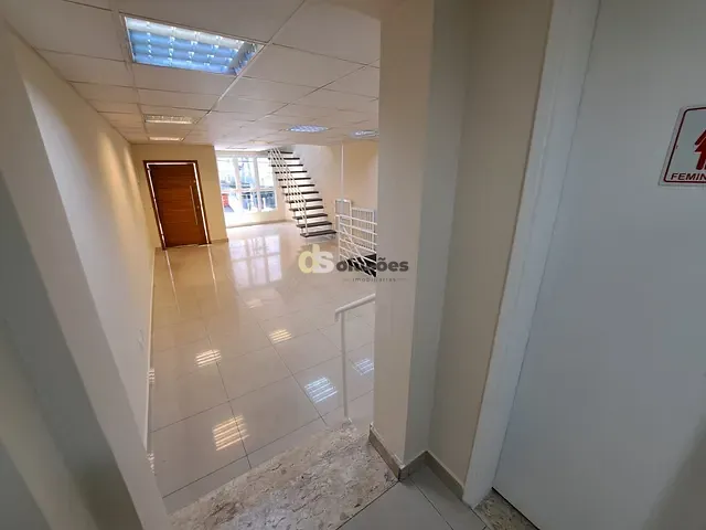 Prédio para alugar, no bairro Perdizes em São Paulo