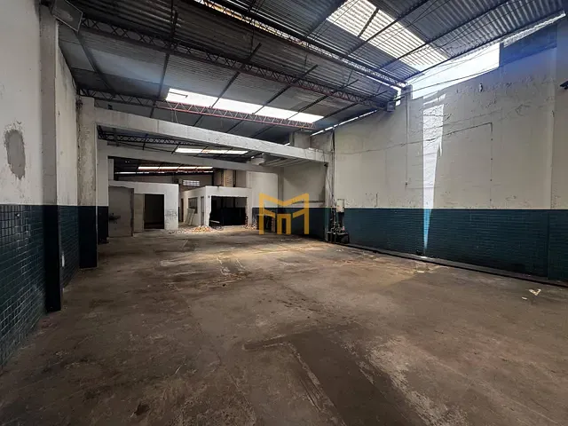 Prédio à venda, no bairro Telégrafo Sem Fio em Belém