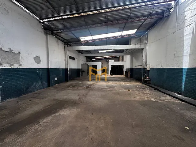 Prédio à venda, no bairro Telégrafo Sem Fio em Belém