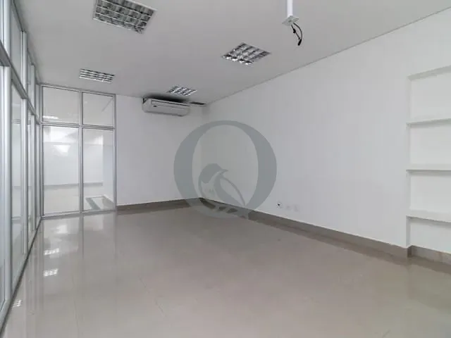 Prédio para alugar, no bairro Vila Azevedo em São Paulo