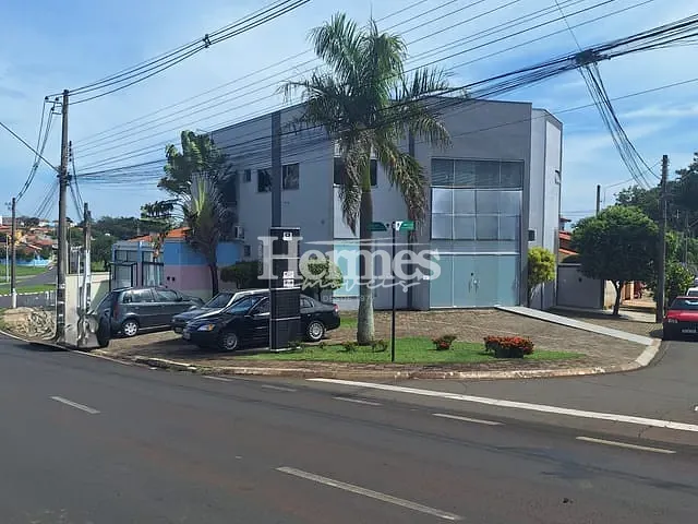 Prédio à venda, no bairro Jardim Ypê em Paulínia