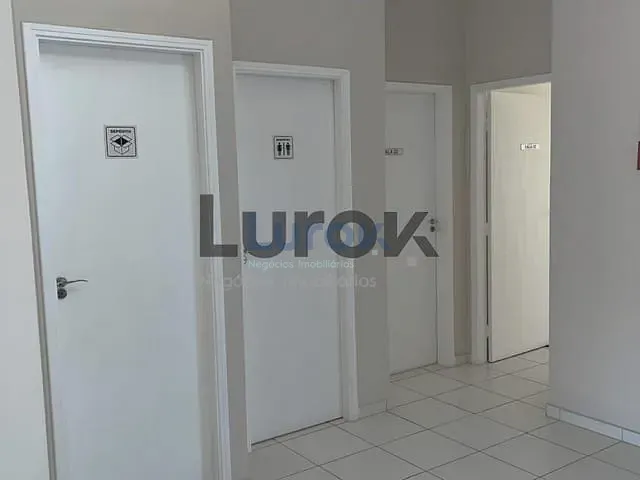 Prédio com 404m², à venda, no bairro Parque Nova Suíça em Valinhos