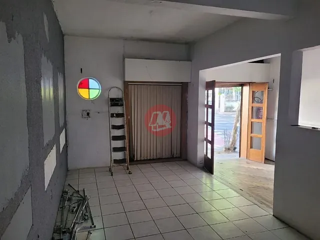 Prédio com 65m², à venda, no bairro Bom Fim em Porto Alegre