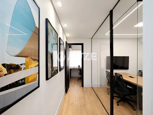 Prédio com 64m², à venda, no bairro Centro em Curitiba
