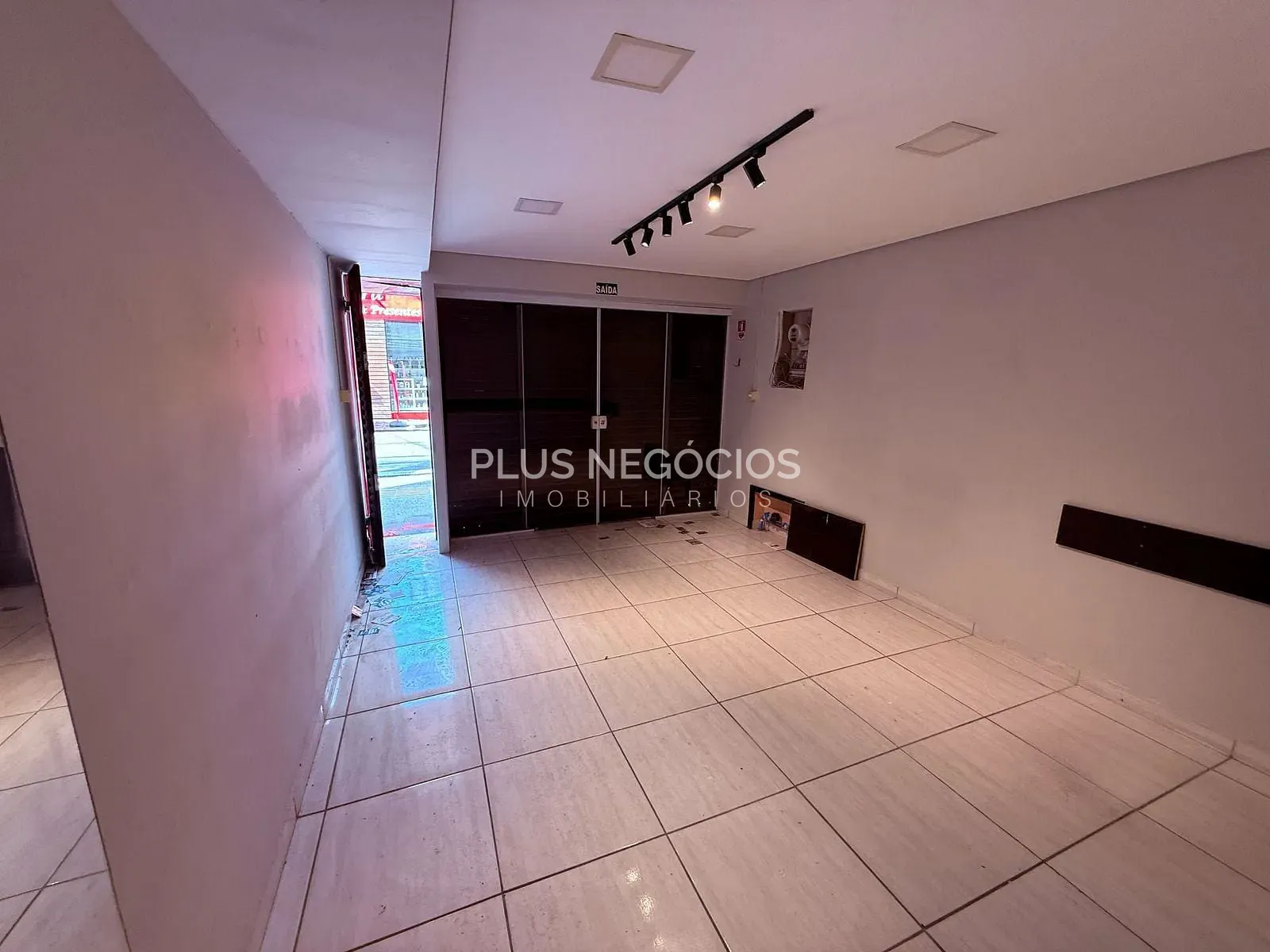 Prédio Inteiro, 164 m² - Foto 9
