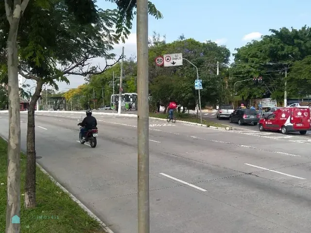 Prédio com 161m², à venda, no bairro Limão em São Paulo