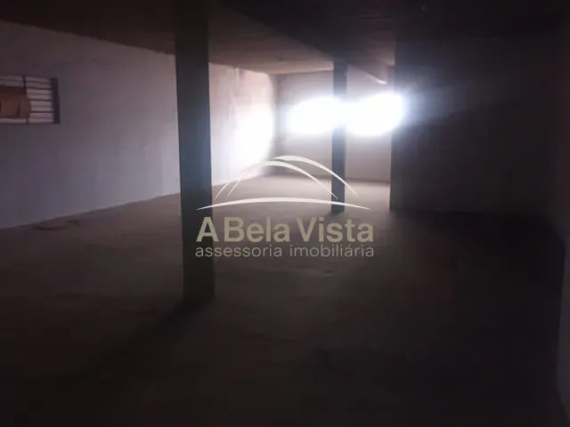 Prédio com 600m², para alugar, no bairro Baronesa em Osasco