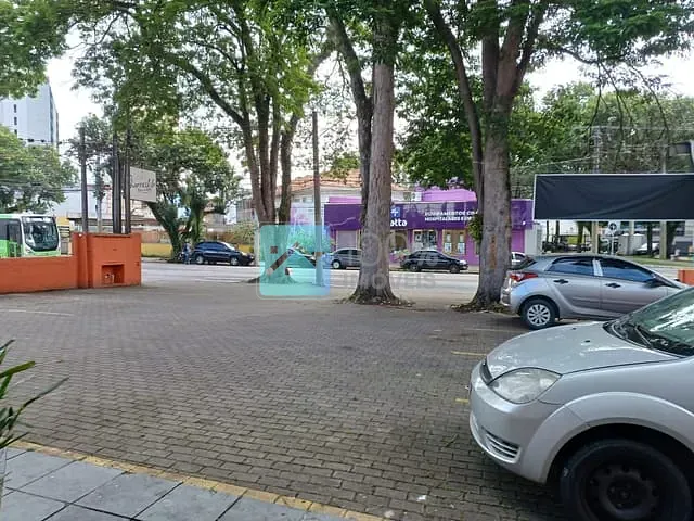 Prédio com 634m², à venda ou para alugar, no bairro Jardim Sao Dimas em São José dos Campos