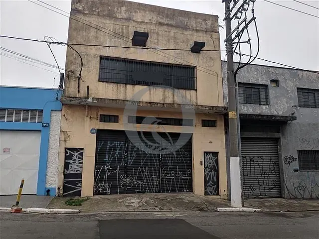 Prédio à venda, no bairro Quarta Parada em São Paulo