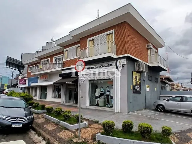 Prédio com 328m², à venda ou para alugar, no bairro Jardim Chapadão em Campinas