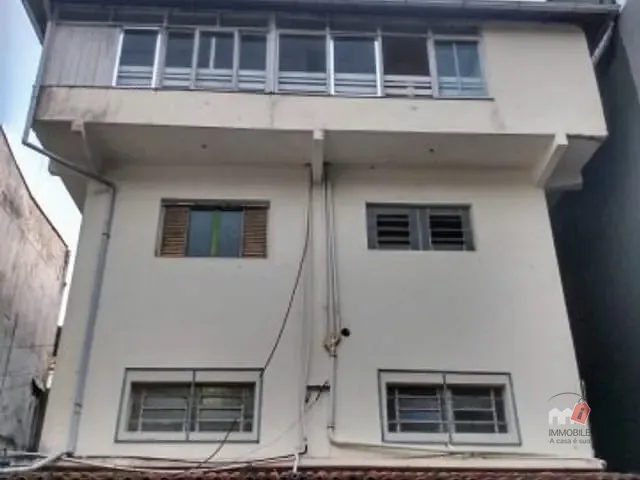 Prédio com 679m², à venda, no bairro Quitandinha em Petrópolis