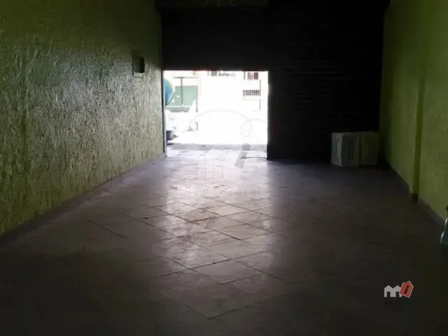 Prédio com 679m², à venda, no bairro Quitandinha em Petrópolis