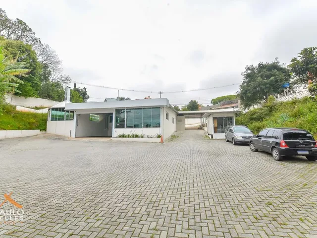 Prédio para alugar, no bairro Mercês em Curitiba