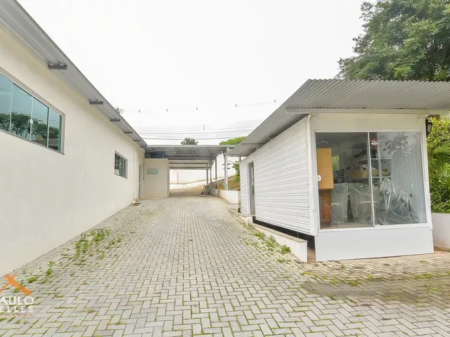 Prédio para alugar, no bairro Mercês em Curitiba