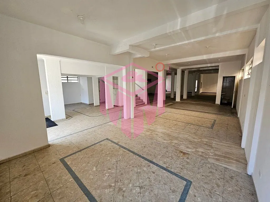 Prédio Inteiro, 614 m² - Foto 1
