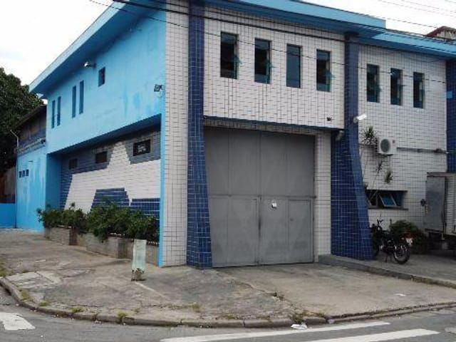 Prédio com 475m², para alugar, no bairro Vila Guilherme em São Paulo
