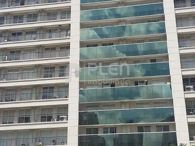 Prédio com 258m², para alugar, no bairro Santana em São Paulo