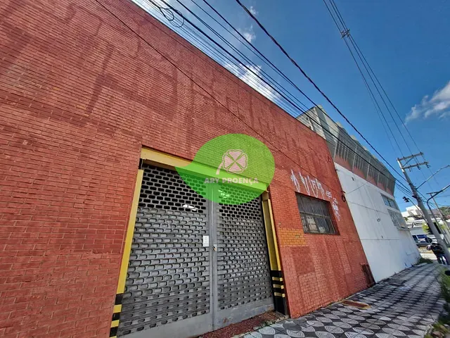 Prédio com 700m², para alugar, no bairro Vila Buenopolis em Sorocaba