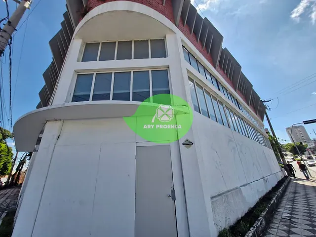 Prédio com 700m², para alugar, no bairro Vila Buenopolis em Sorocaba