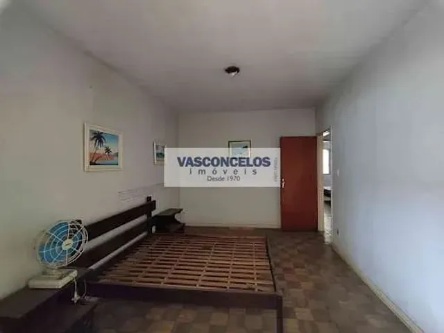 Prédio com 300m² 3 quartos e 2 banheiros, à venda, no bairro Vila Nova Conceição em São José Dos Campos