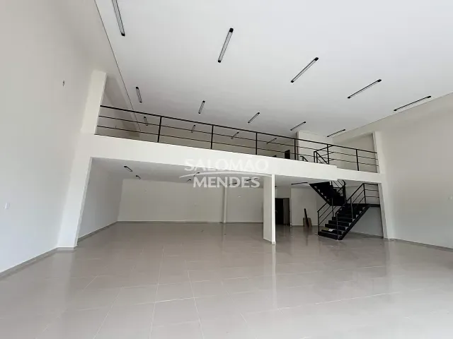 Prédio para alugar, no bairro Marco em Belém