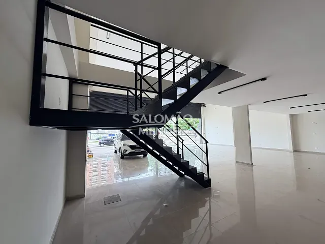Prédio para alugar, no bairro Marco em Belém