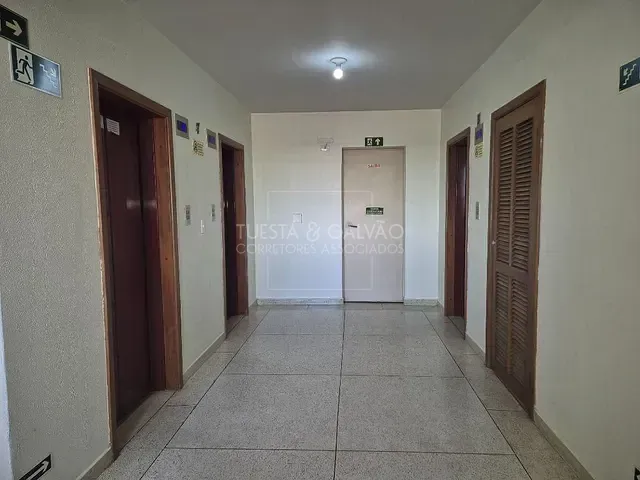 Prédio com 21m², à venda, no bairro Portão em Curitiba