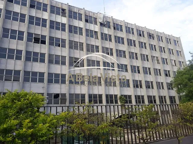 Prédio com 6886m², à venda, no bairro Centro em Osasco