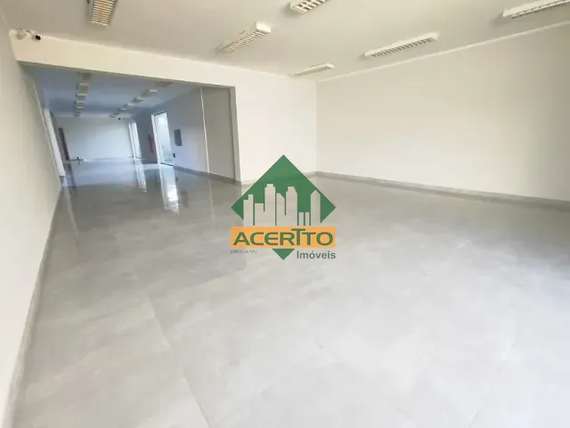 Prédio com 2480m², para alugar, no bairro Centro em Araçatuba
