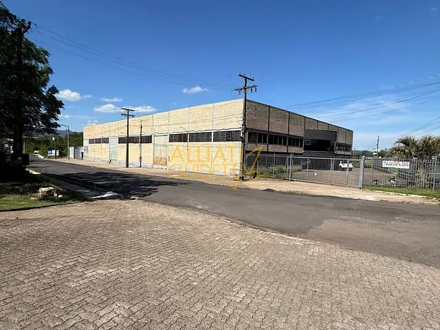 Prédio para alugar, no bairro Campo da Brazina em Araricá