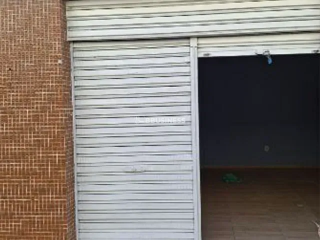Prédio à venda, no bairro Centro em Campos dos Goytacazes