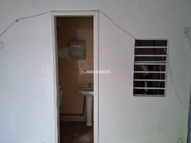 Prédio à venda, no bairro Centro em Campos dos Goytacazes