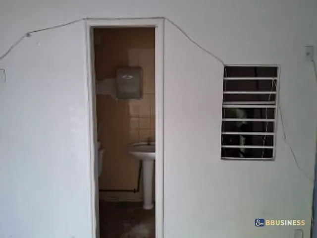 Prédio à venda, no bairro Centro em Campos dos Goytacazes