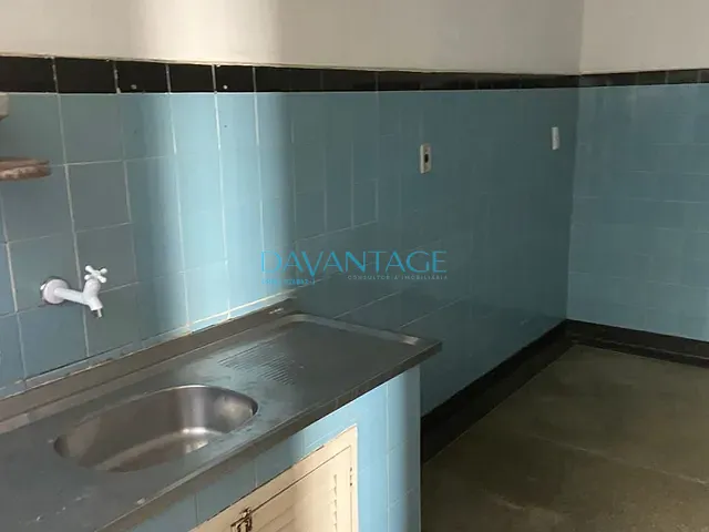 Prédio com 612m², à venda, no bairro Brás em São Paulo