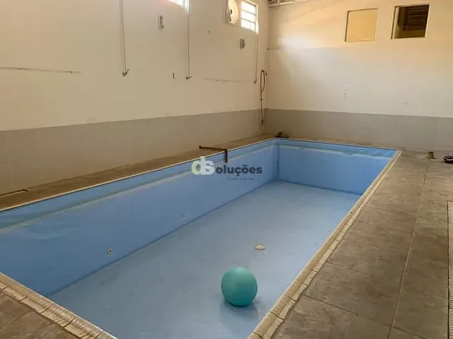 Prédio à venda, no bairro Santana em São Paulo