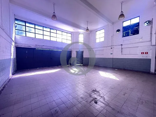 Prédio à venda ou para alugar, no bairro Vila Prudente em São Paulo