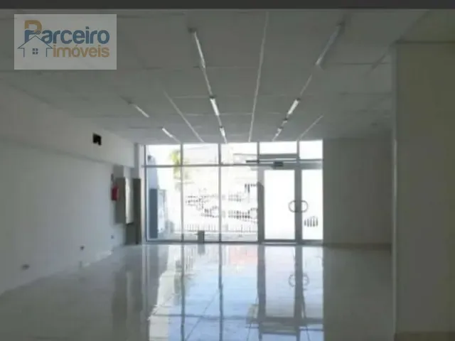 Prédio com 323m², para alugar, no bairro Vila Matilde em São Paulo