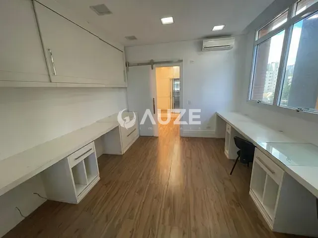 Prédio com 64m², à venda, no bairro Juvevê em Curitiba