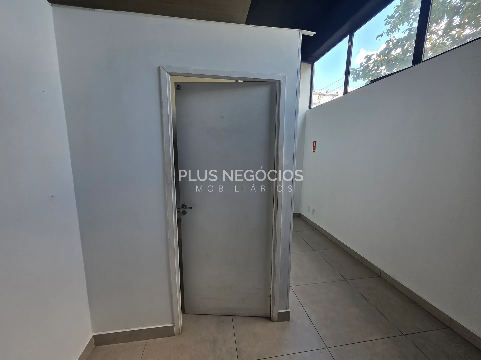Prédio Inteiro, 330 m² - Foto 9