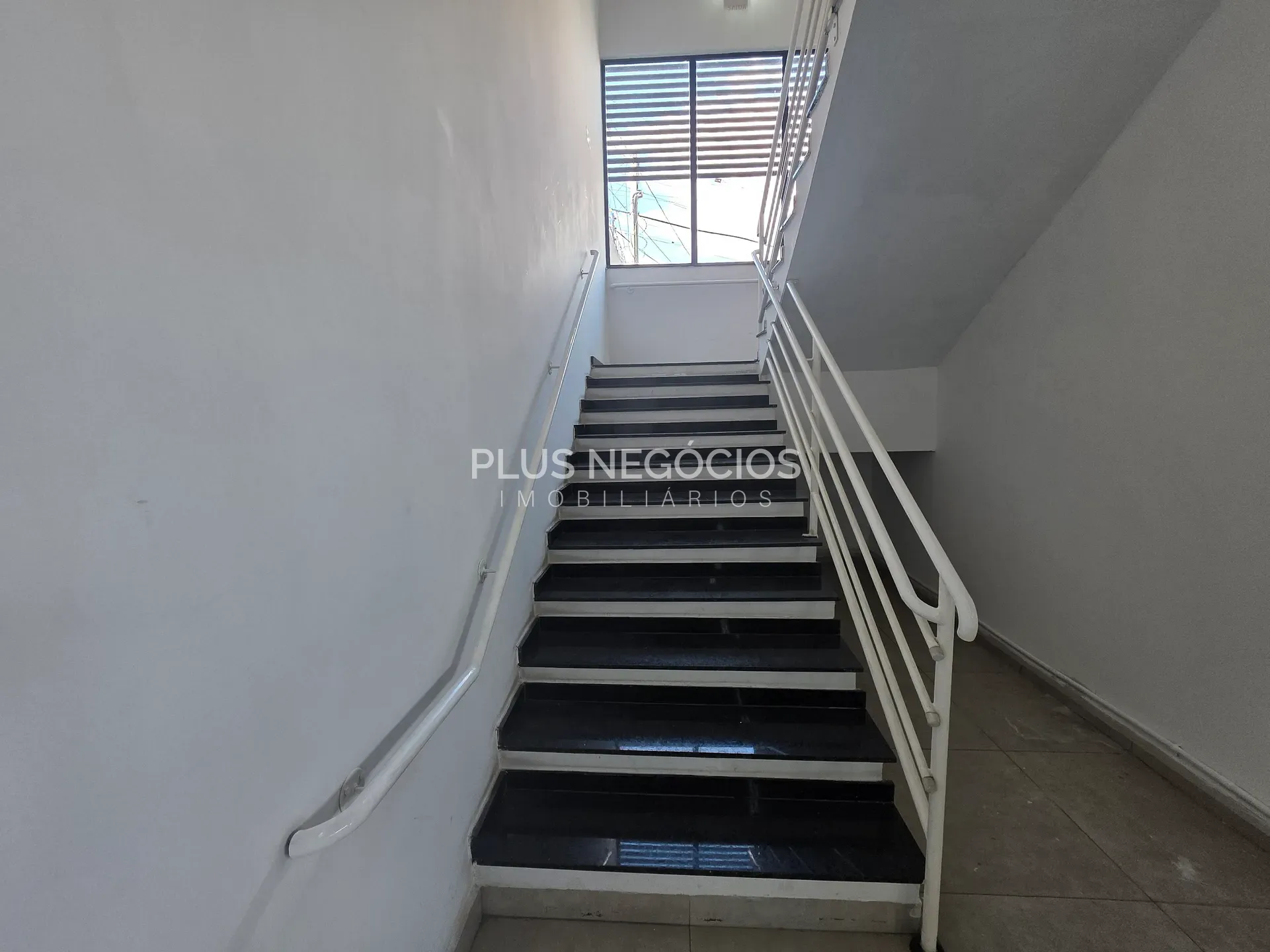 Prédio Inteiro, 330 m² - Foto 15
