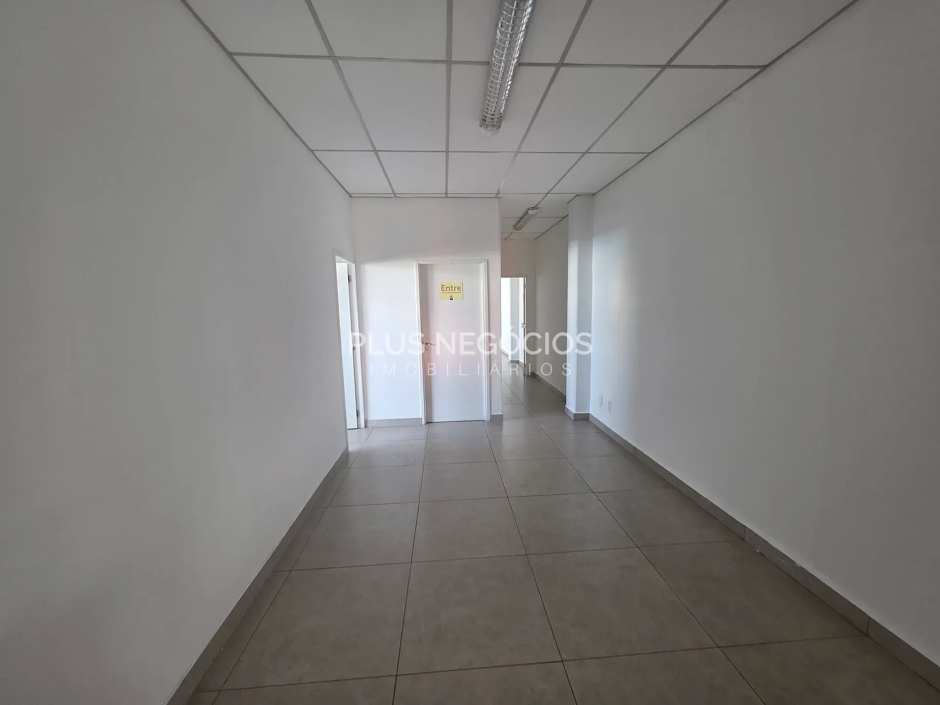 Prédio Inteiro, 330 m² - Foto 17