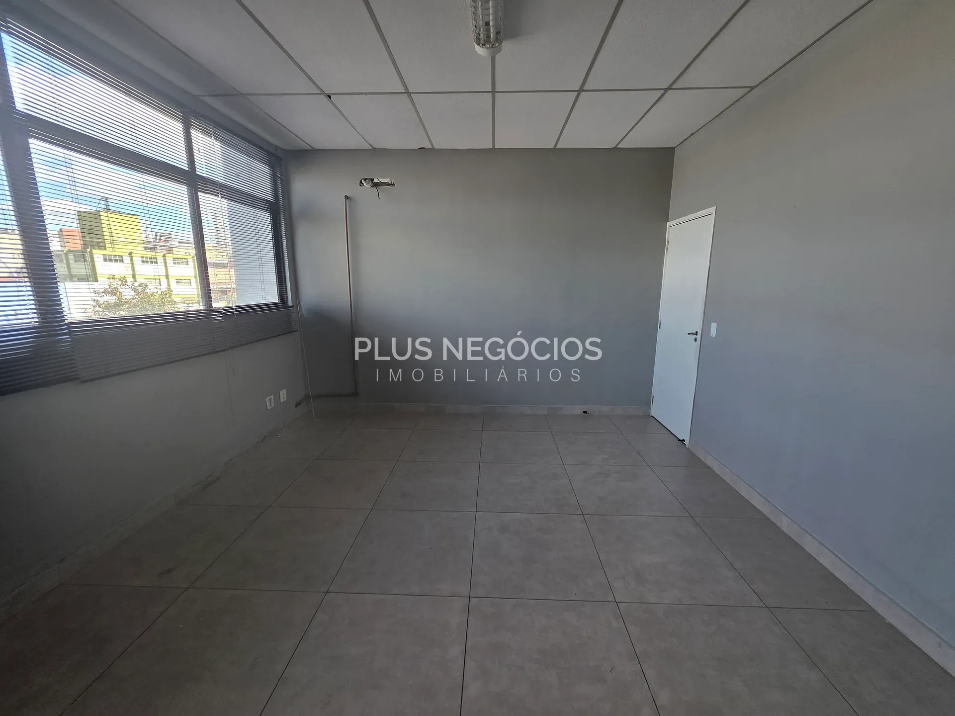 Prédio Inteiro, 330 m² - Foto 19