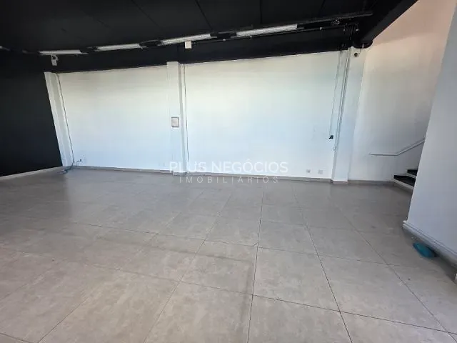 Prédio com 330m², para alugar, no bairro Centro em Sorocaba