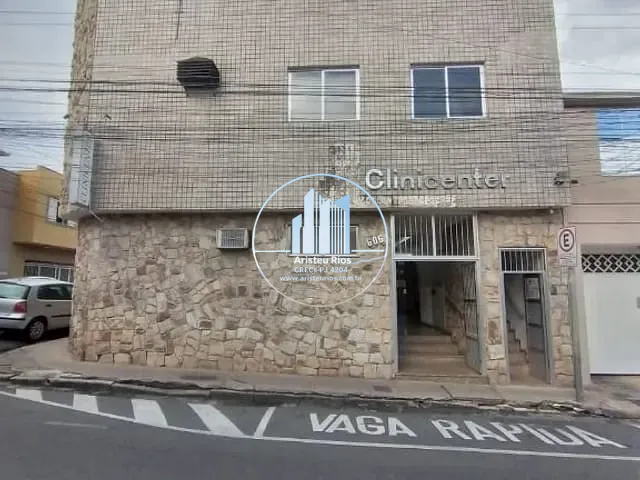 Prédio com 141m², à venda, no bairro Centro em Pouso Alegre